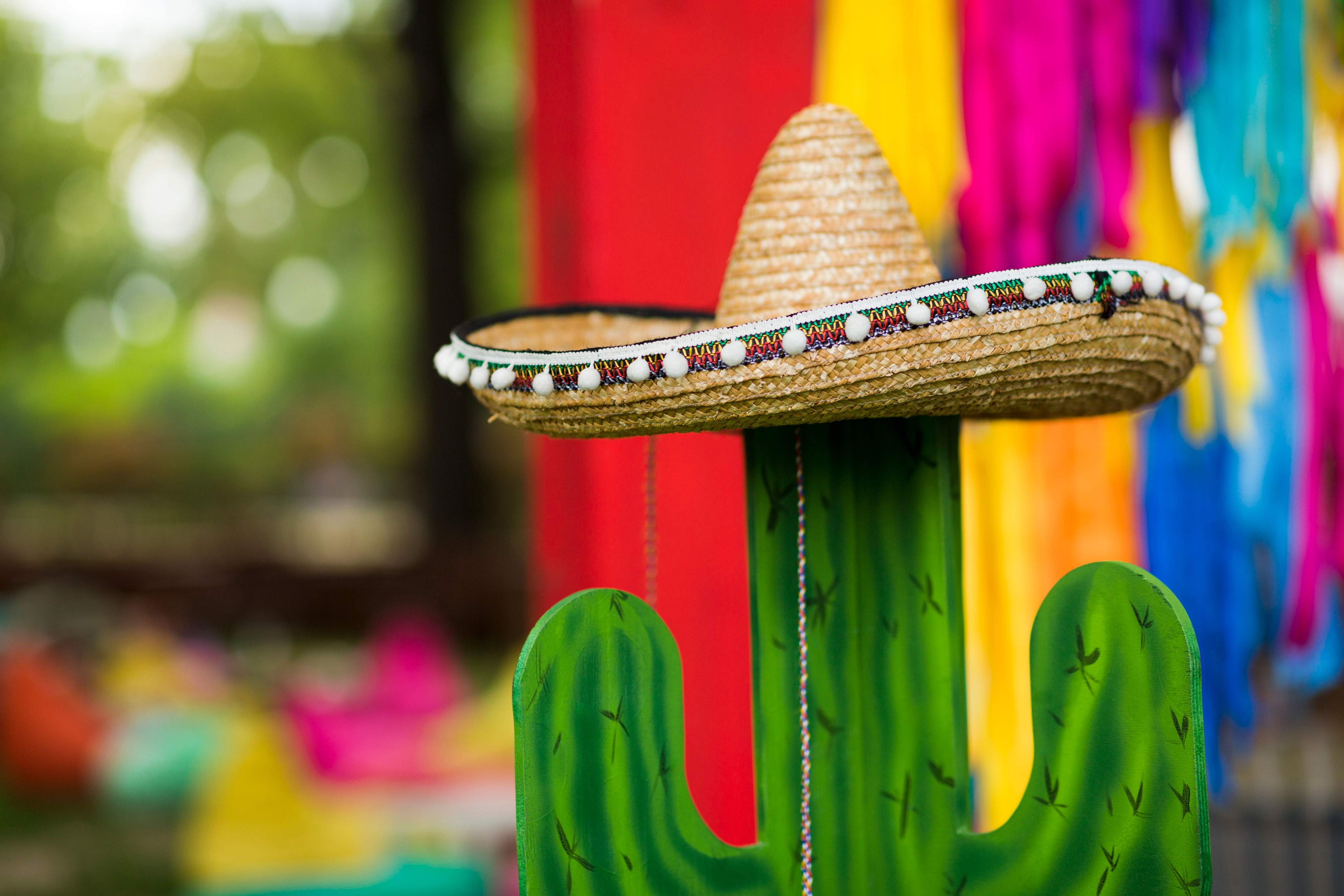Fiesta-50th-Birthday-Party-Ideas