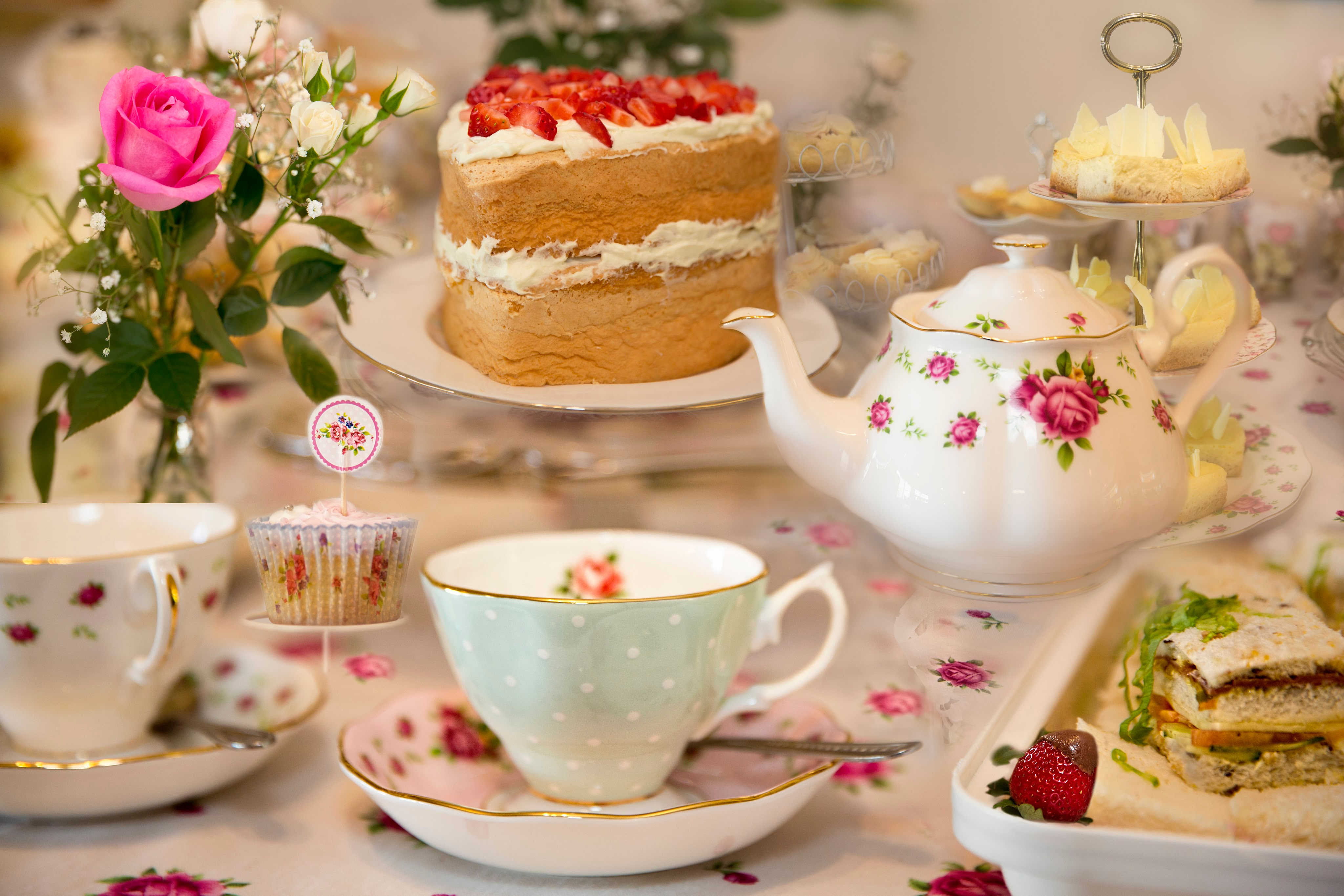 50th-Birthday-Tea-Party-Ideas