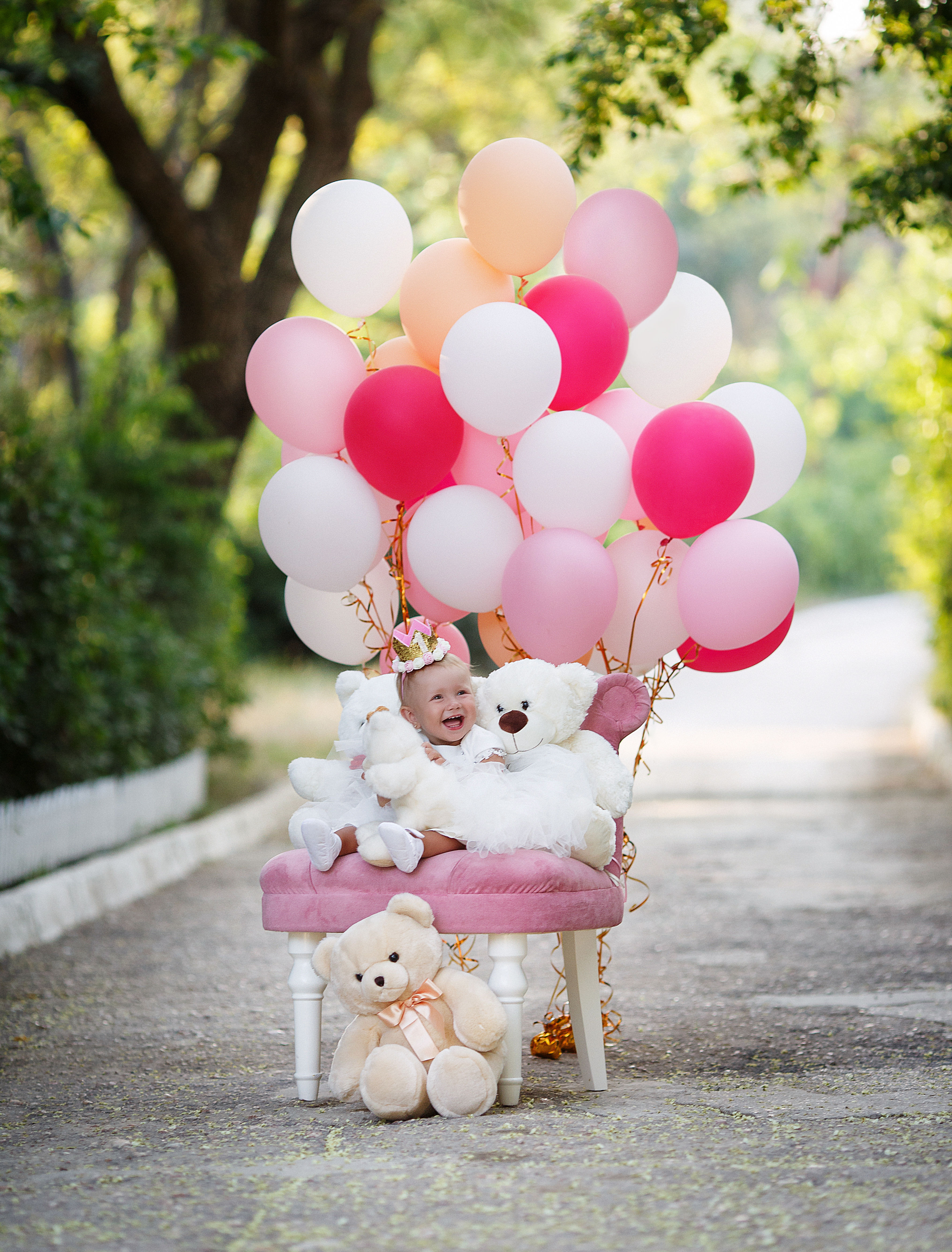 One Sign Number 1 Baby Photo Prop for First Birthday Babies Photography  Prop Birthday Photo Shoot Prop Wooden Number Sign