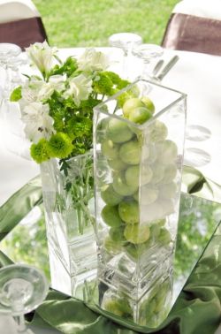 Idea For Bubblegum Wedding Favor Table