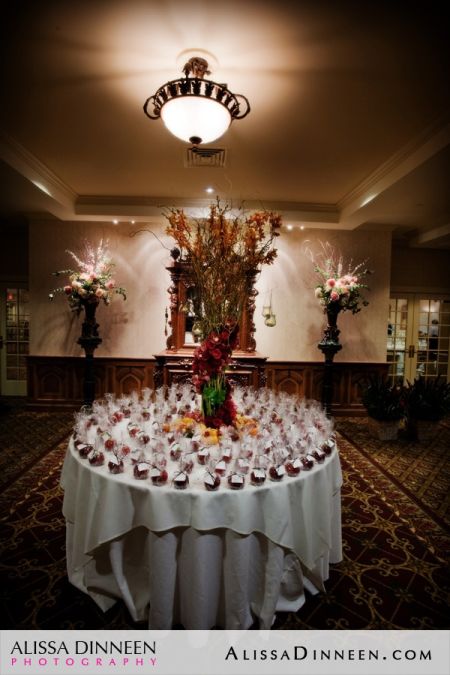 Beautiful Candy Apple Wedding Favors