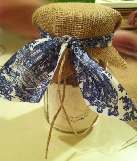 Cookie Jar Mix With Burlap Top