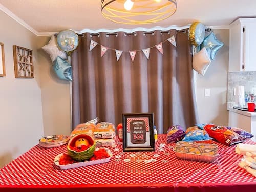 Couples Baby Shower Tablelscape