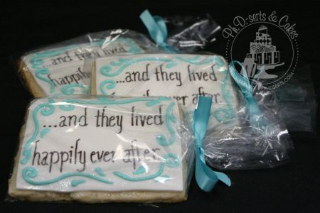 Decorated Wedding Cookie Idea