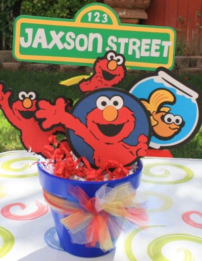 Casual Centerpiece For Elmo Birthday Party