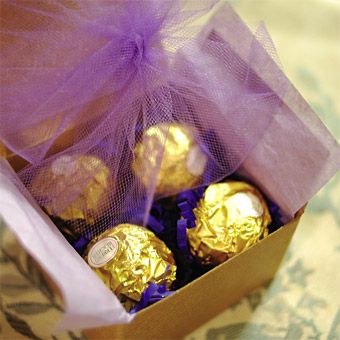 Royal Gourmet Chocolate Wedding Favors