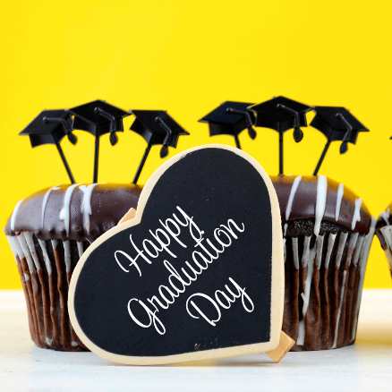 Graduation Party Chocolate Cupcakes Graduation Party Chocolate Cupcakes