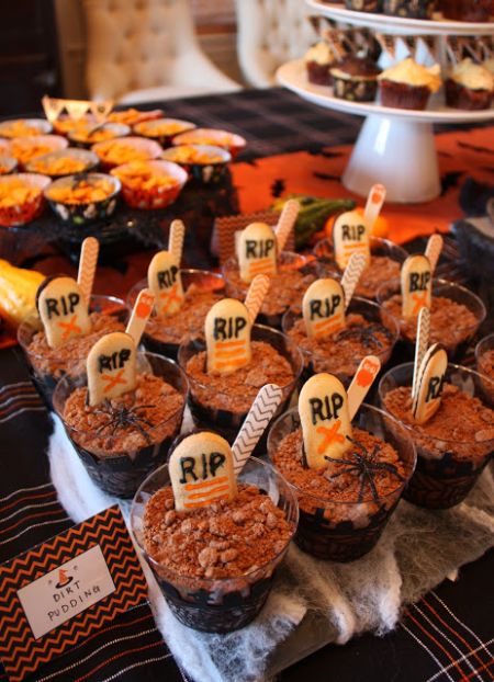 Dirt Cup Halloween Treats For Kids