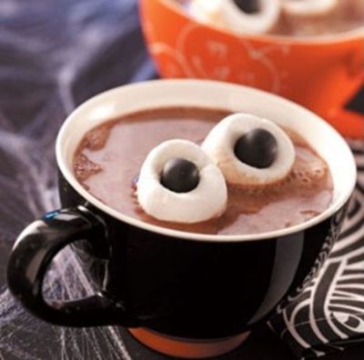 halloween-hot-cocoa-bar