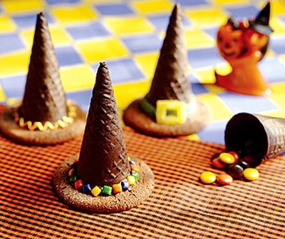 Witch Hat Halloween Snacks