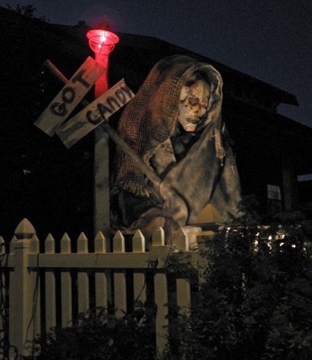 Got Candy Halloween Yard Decoration