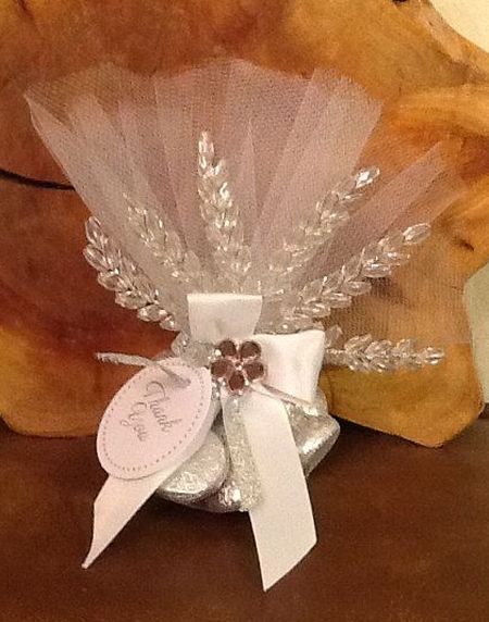 Tulle Wrapped Hershey Kiss Wedding Favors