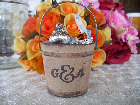 Pail Of Hershey Kiss Wedding Favors