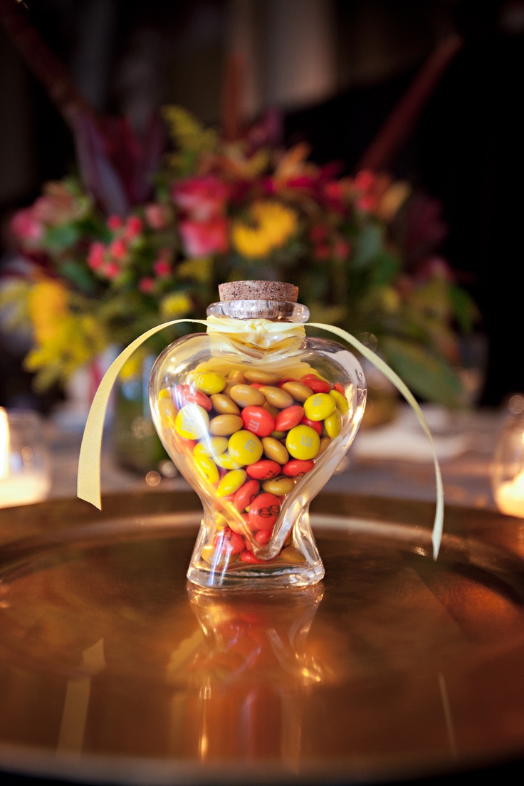 M&Ms Wedding Favors Idea