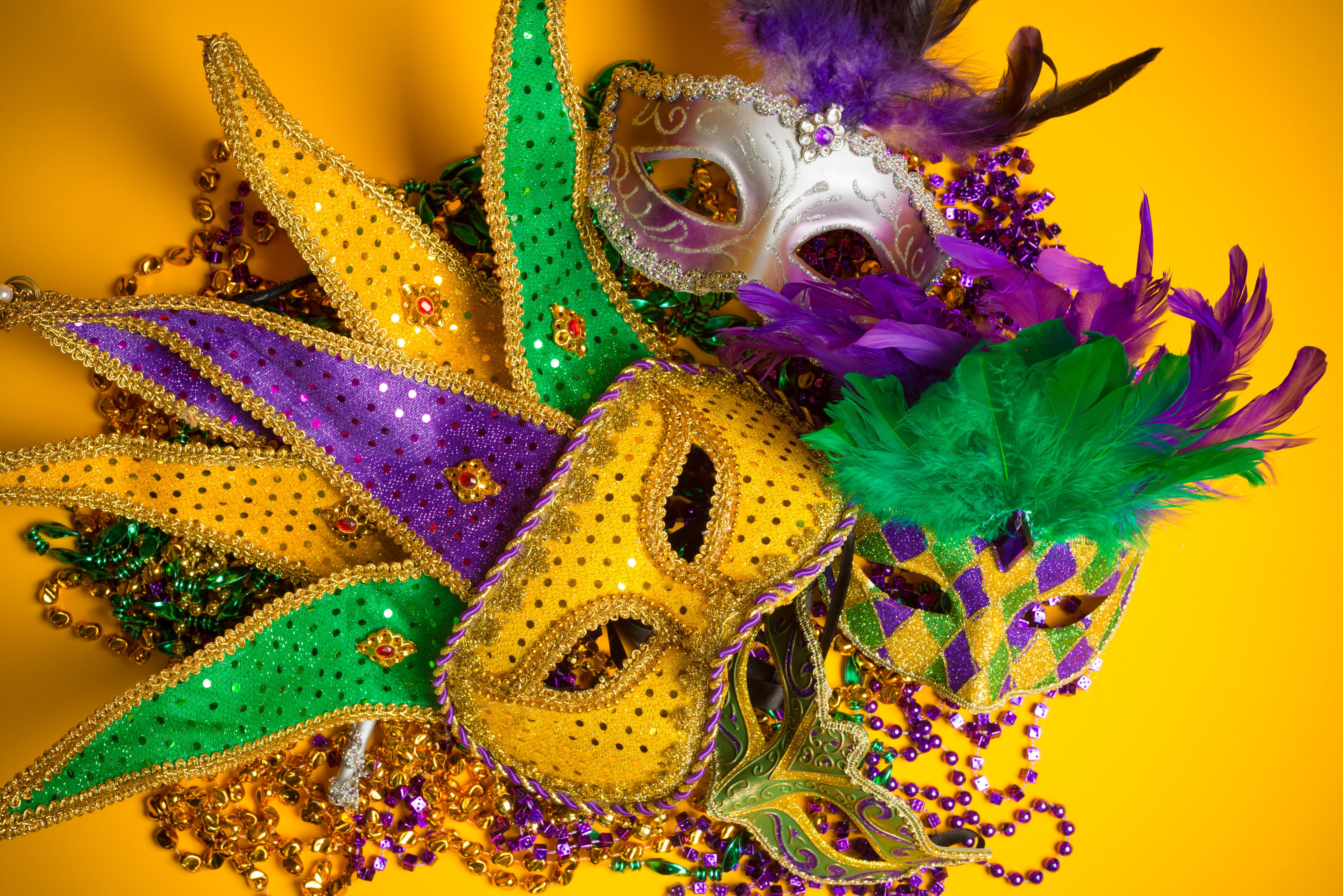 Mari-Gras-50th-Birthday-Ideas