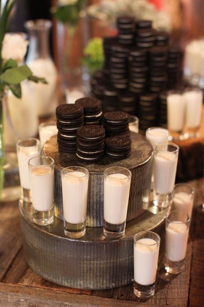 Rustic Themed Oreo Cookie Favors