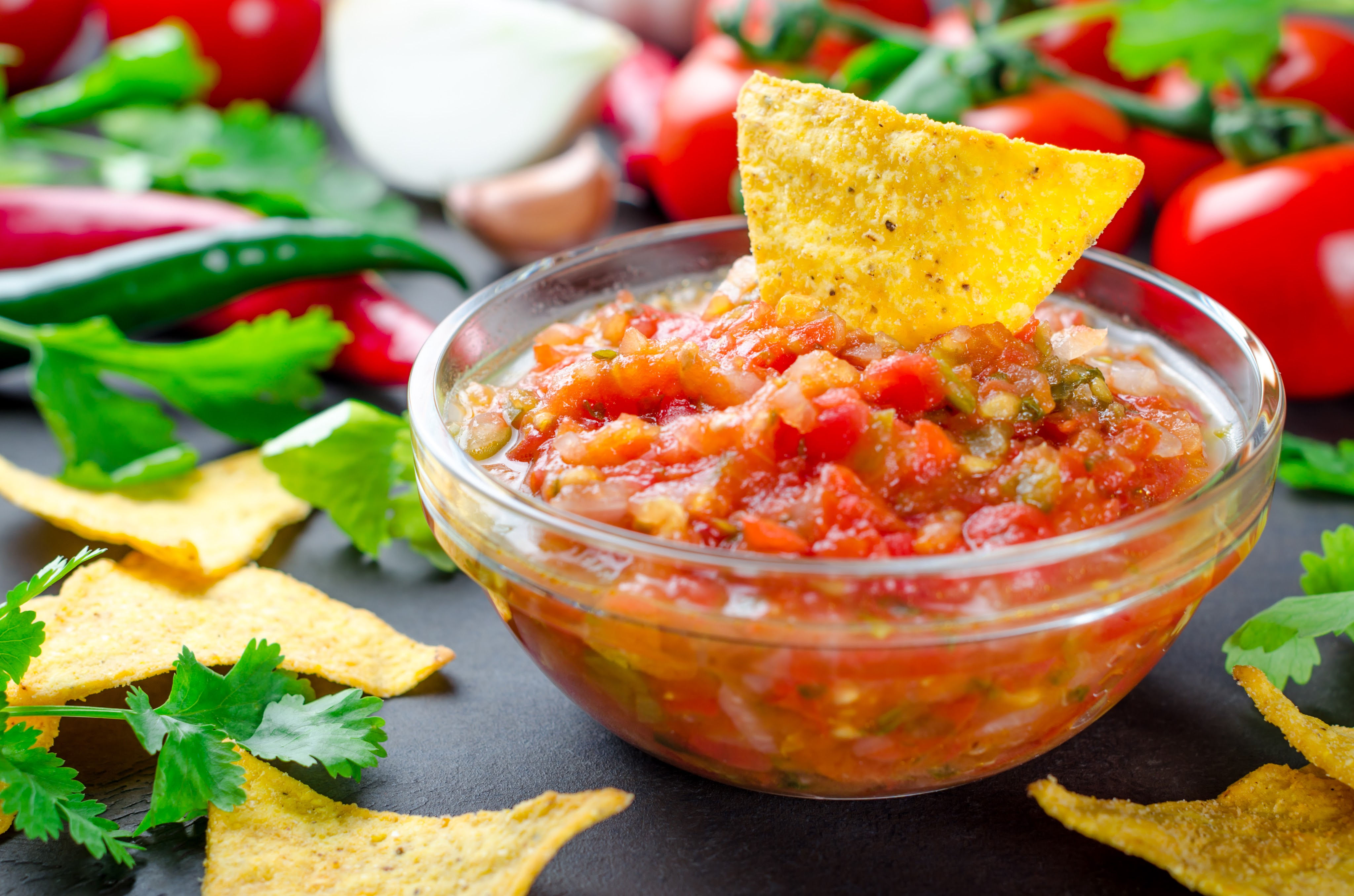 salsa-and-chips