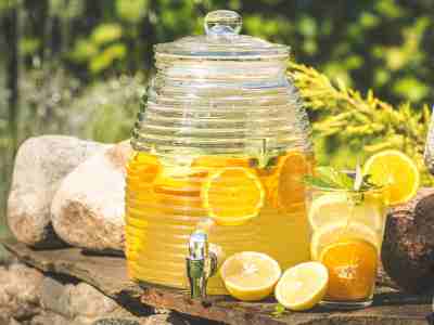 Summer Baby Shower Lemonade