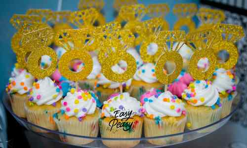 Easy Peasy Wedding Shower Cupcakes Cupcakes Topped With Engagement Ring Picks