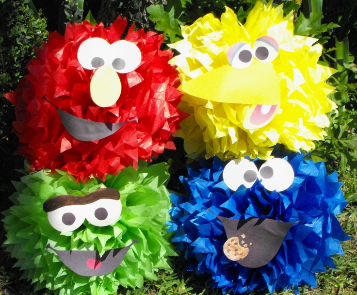 Elmo Birthday Party Ideas Pompom Decoration
