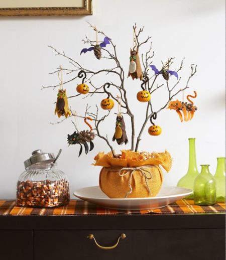 Decorative Halloween Tree