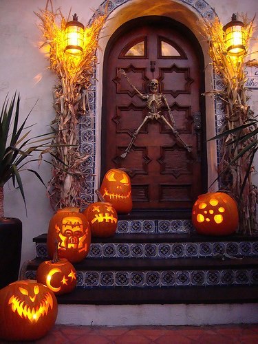 Welcome Home Pumpkin Scene