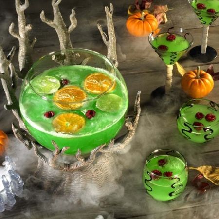 green-punch-for-halloween