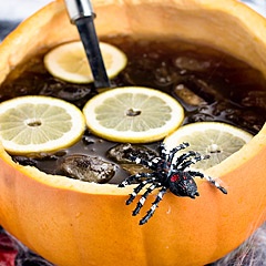 halloween-punch-bowl-ideas