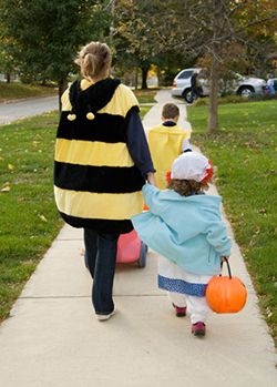 Stay On The Sidewalk Halloween Safety Tip