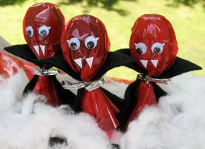 Halloween Vampire Suckers