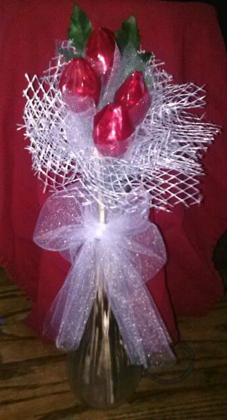 Hershey Kiss Rose Favor Arrangement