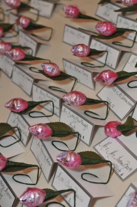 Hershey Kiss Rose Favor Place Cards