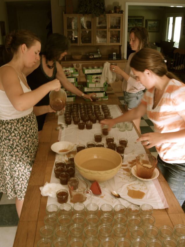 Making Your Own Wedding Favors Party